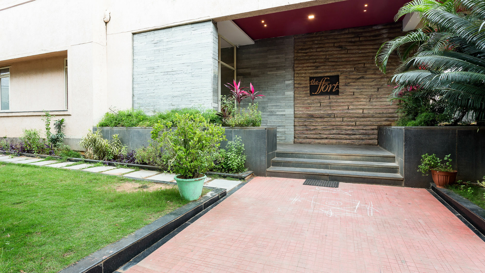 Treebo Fort Club Haiderabad Buitenkant foto